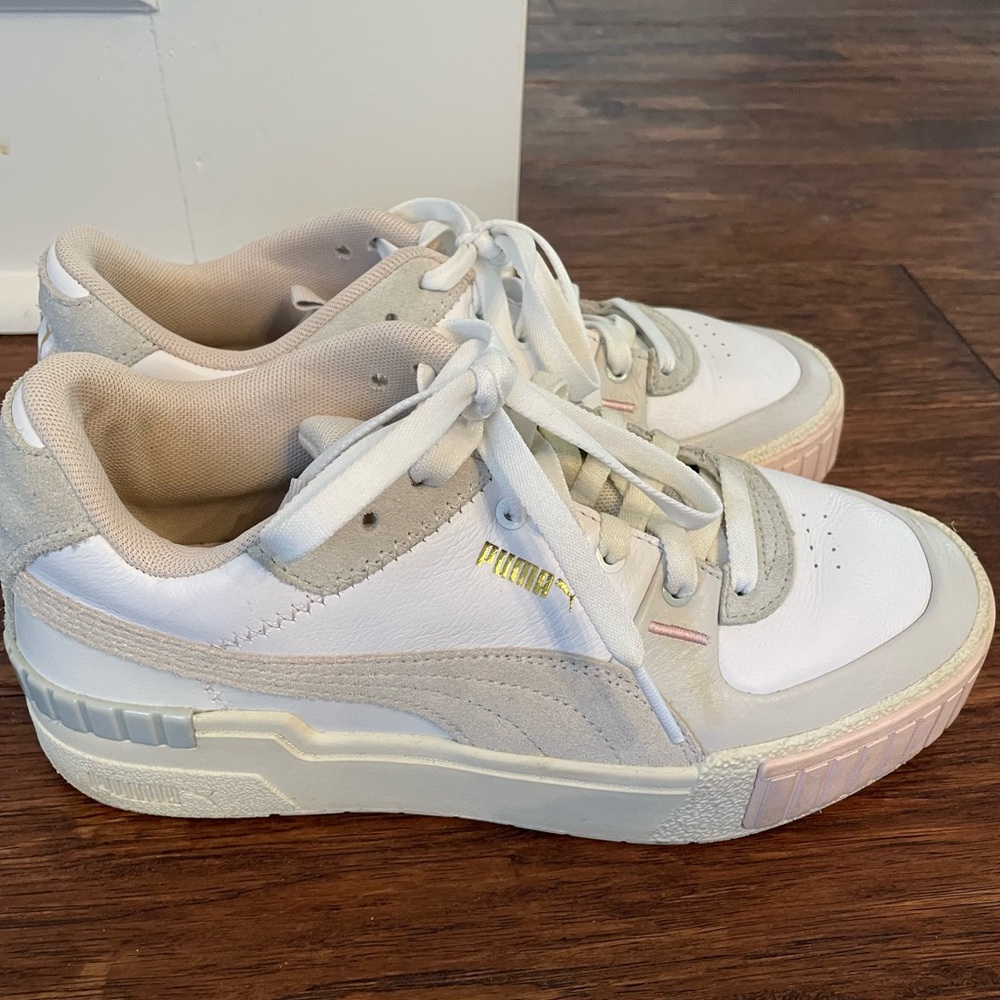 Women’s Puma White and Gray Sneakers